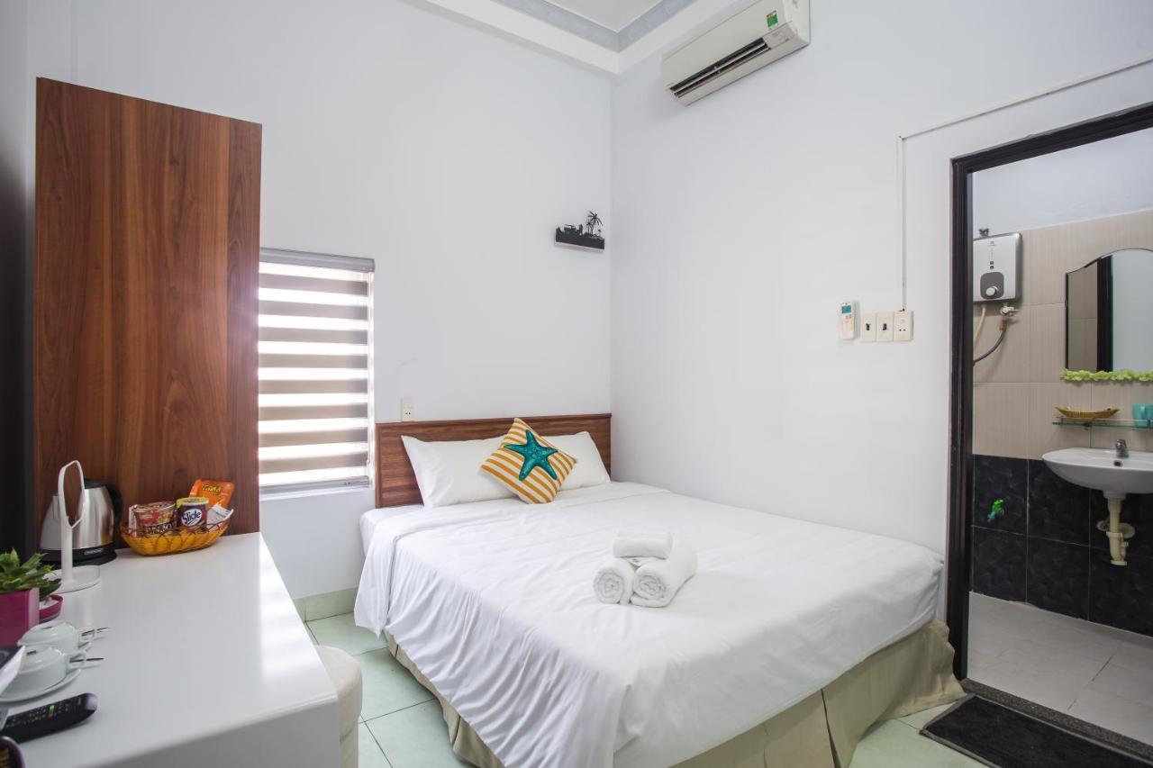 Phoenix Mini Hotel Da Nang Exterior photo